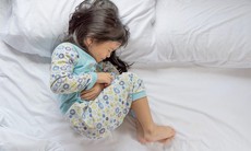 Dấu hiệu cảnh báo sớm viêm ruột thừa ở trẻ em và những lưu ý