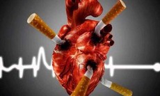 Hút thuốc lá có thể làm co mạch máu, gây cục máu đông nghiêm trọng