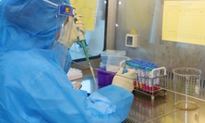 Ca mắc biến thể BA.4, BA.5 liên tiếp xuất hiện tại Hà Nội, TP. HCM có đáng lo ngại không?
