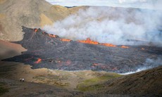 Núi lửa lại phun trào gần thủ đô của Iceland