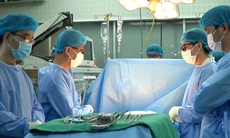 Rơi nước mắt trước "lời gan ruột" cuối cùng của người mẹ dành cho con gái chết não, hiến tạng cứu 6 người