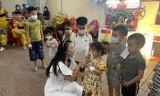 Trung thu ấm áp cho bệnh nhi tại BV Đa khoa Hà Tĩnh 