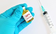 Liệu trình 3 liều vaccine viêm gan B hiệu quả tốt hơn với người nhiễm HIV