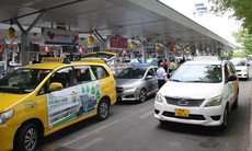 Đề xuất làm bãi đậu xe tạm tại sân bay Tân Sơn Nhất phục vụ Tết