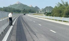 Mới thông xe, mặt đường cao tốc Nghi Sơn-Diễn Châu đã bị phá hoại