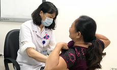 Mỗi năm Việt Nam có 21.550 ca mắc ung thư vú, khuyến cáo của chuyên gia chị em cần biết
