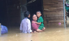 Thủ tướng chia buồn với gia đình có người gặp nạn do mưa lũ