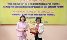 Bộ Y tế trao Kỷ niệm chương 'Vì sức khỏe nhân dân' cho Giám đốc Quốc gia UNAIDS tại Việt Nam