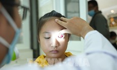 Hà Nội yêu cầu triển khai các biện pháp chống lây nhiễm đau mắt đỏ tại nhà trẻ, trường học...