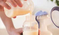 Bảo quản sữa mẹ đã vắt như thế nào?
