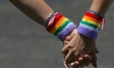 Sự phân biệt, kỳ thị - Tác nhân làm gia tăng nguy cơ lây nhiễm HIV/AIDS trong cộng đồng LGBT