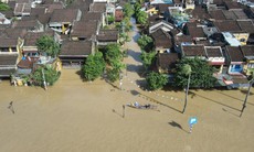TP Hội An, Quảng Nam nhiều nơi vẫn ngập sâu trong nước
