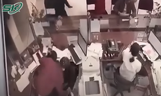 Trích xuất Camera truy bắt đối tượng cướp ngân hàng ở Thị xã Cửa Lò