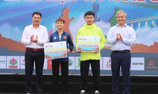 Trao giải Nghi Xuân Half marathon 2023