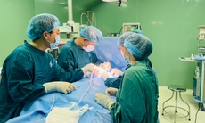 BV Sản - Nhi Quảng Ngãi phẫu thuật cấp cứu thành công bé 12 tuổi bị xoắn lách hiếm gặp