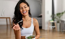 4 mẹo ăn kiêng giúp giảm cân và 'đánh tan' mỡ bụng cứng đầu