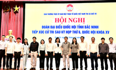 Bộ trưởng Bộ Y tế Đào Hồng Lan tiếp xúc cử tri tại thị xã Quế Võ, tỉnh Bắc Ninh