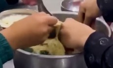 Lào Cai báo cáo Thủ tướng vụ 11 học sinh ăn 2 gói mì tôm chan cơm