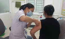 Bác sĩ khuyến cáo về các biến chứng của bệnh cúm mùa
ở người cao tuổi