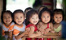 Chính phủ phê duyệt Chương trình chăm sóc sức khỏe trẻ em mồ côi