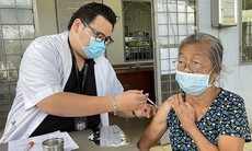 Nhiều ca COVID-19 đang điều trị chưa tiêm đủ mũi vaccine