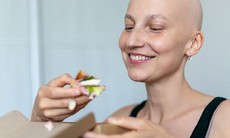 Các biện pháp hỗ trợ dinh dưỡng với người bệnh ung thư