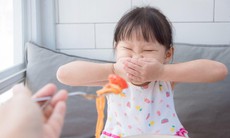 Mẹ có nên cho trẻ biếng ăn dùng vitamin tổng hợp?