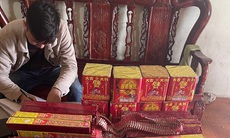 Dùng dịch vụ giao hàng để buôn bán hàng cấm