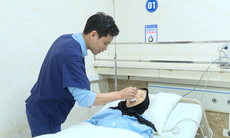 Cấp cứu bệnh nhân 90 tuổi chảy máu ồ ạt sau nhổ răng