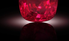 Viên hồng ngọc quý hiếm và lớn nhất thế giới sắp đấu giá, có thể vượt mức 30,3 triệu USD 