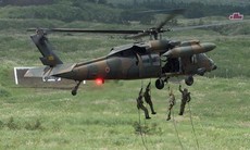 Nhật Bản tìm kiếm phi hành đoàn vụ trực thăng mất tích ngoài khơi