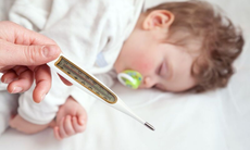 Nguyên nhân gây sốt ở trẻ em và cách xử trí tại nhà