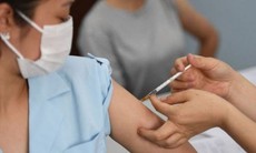 Tiêm gần 16.000 liều vaccine COVID-19 trong ngày nghỉ lễ thứ 4 