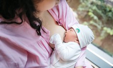 Những lợi ích tuyệt vời của nuôi con bằng sữa mẹ