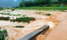 Cảnh báo mưa lũ lớn, sạt lở đất tại nhiều địa phương, người dân phải làm gì?
