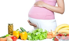 Mẹ bầu nên ăn gì trong 3 tháng đầu của thai kỳ?