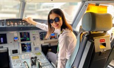 Nữ diễn viên bỏ showbiz làm phi công tiết lộ mức lương 'khủng'