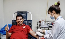 Người hiến máu 102 lần, 'nghỉ việc để đi vận động hiến máu... như một cách trả ơn cuộc đời'