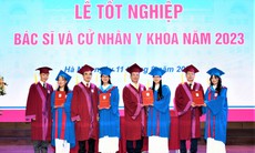 Lễ tốt nghiệp của 'khóa học đặc biệt' tại Trường Đại học Y Hà Nội