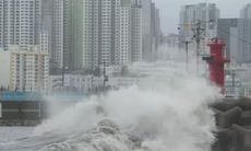 Bão Khanun: Miền tây Trung Quốc sạt lở đất, 9 thành phố ở Nga phải sơ tán khẩn cấp do nước lũ dâng cao