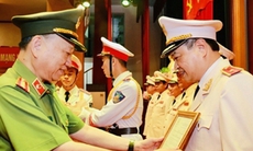 Bổ sung quy định xét thăng hàm cấp tướng trước thời hạn đối với sĩ quan CAND