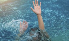 Hưng Yên: Học sinh lớp 11 tử vong do đuối nước tại bể bơi