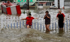 Bão Doksuri phá kỷ lục mưa ở Trung Quốc, nước lũ ngập sâu tới 6m ở tỉnh Hà Bắc