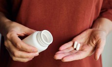 Nên uống canxi vào thời điểm nào trong ngày?