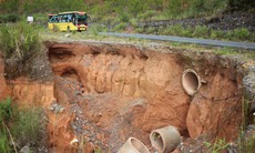 Cảnh báo nguy cơ sạt lở, đá rơi trên Quốc lộ nối Nha Trang với Đà Lạt