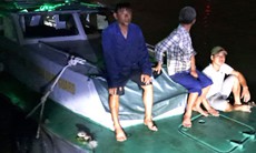 Chìm tàu trong đêm, 3 thuyền viên được Bộ đội biên phòng cứu sống