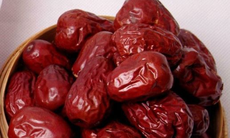 Nhan nhản kỷ tử, táo đỏ... bán ngoài chợ, dùng thế nào cho đúng?