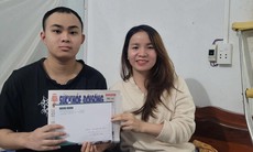 Nam sinh mất một chân vì bệnh tật đón nhận tình cảm của bạn đọc Báo Sức khỏe và Đời sống