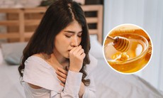 5 cách dùng mật ong giảm ho, đau họng