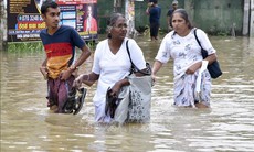 Trên 100.000 người phải di dời do mưa lũ ở Sri Lanka